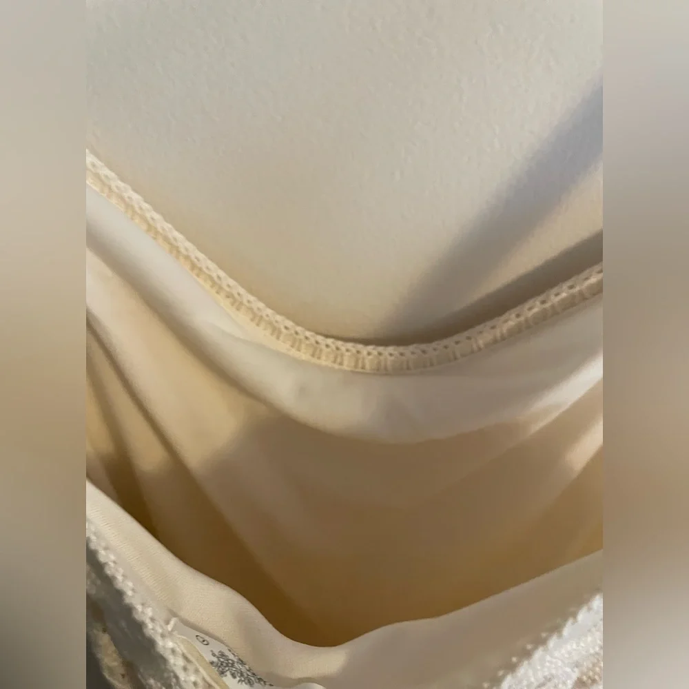 Cream Knit Sleeveless Dress - Picture 4 of 4